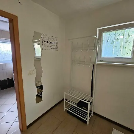 Loginn Vic Apartman *